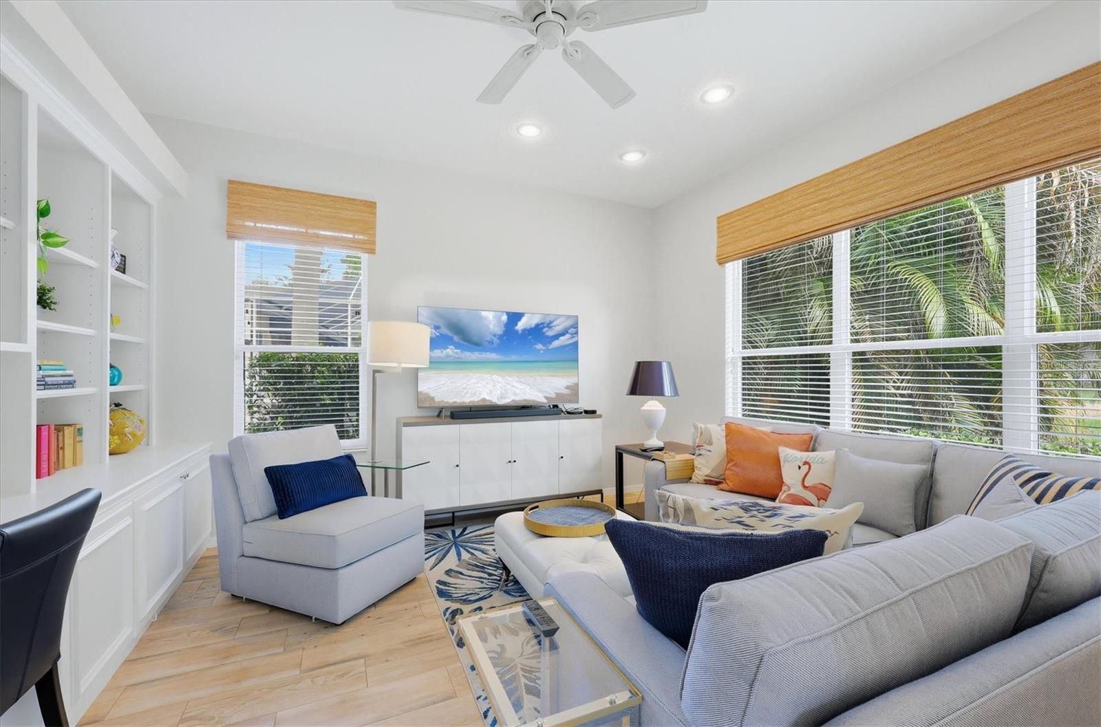 Image 18 of 61 For 8113 Collingwood Court