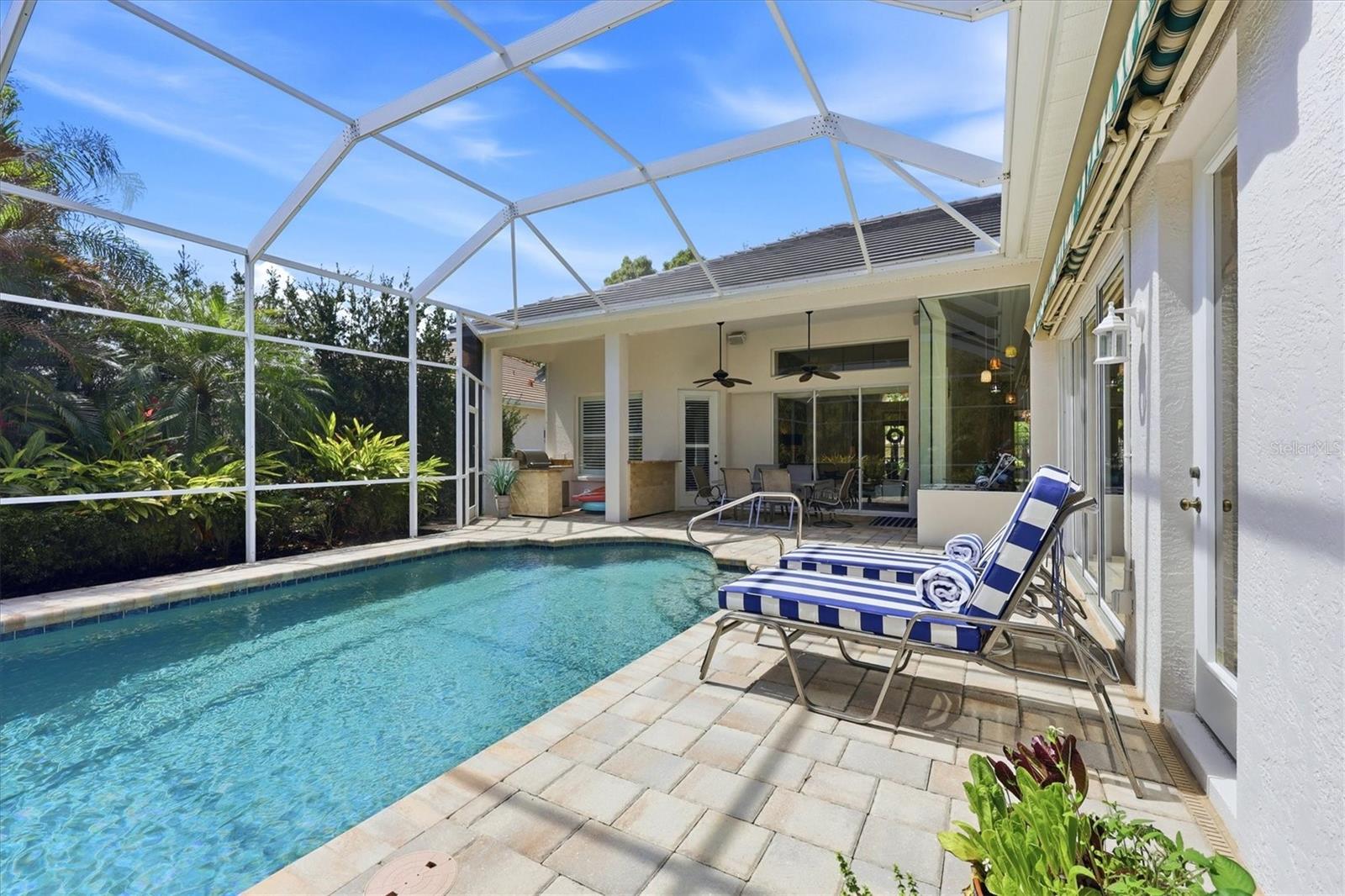 Image 37 of 61 For 8113 Collingwood Court