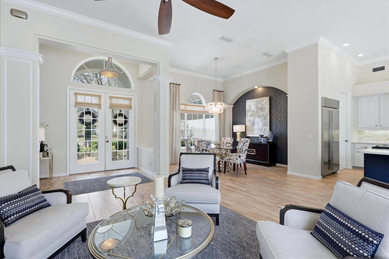 Image 4 of 61 For 8113 Collingwood Court