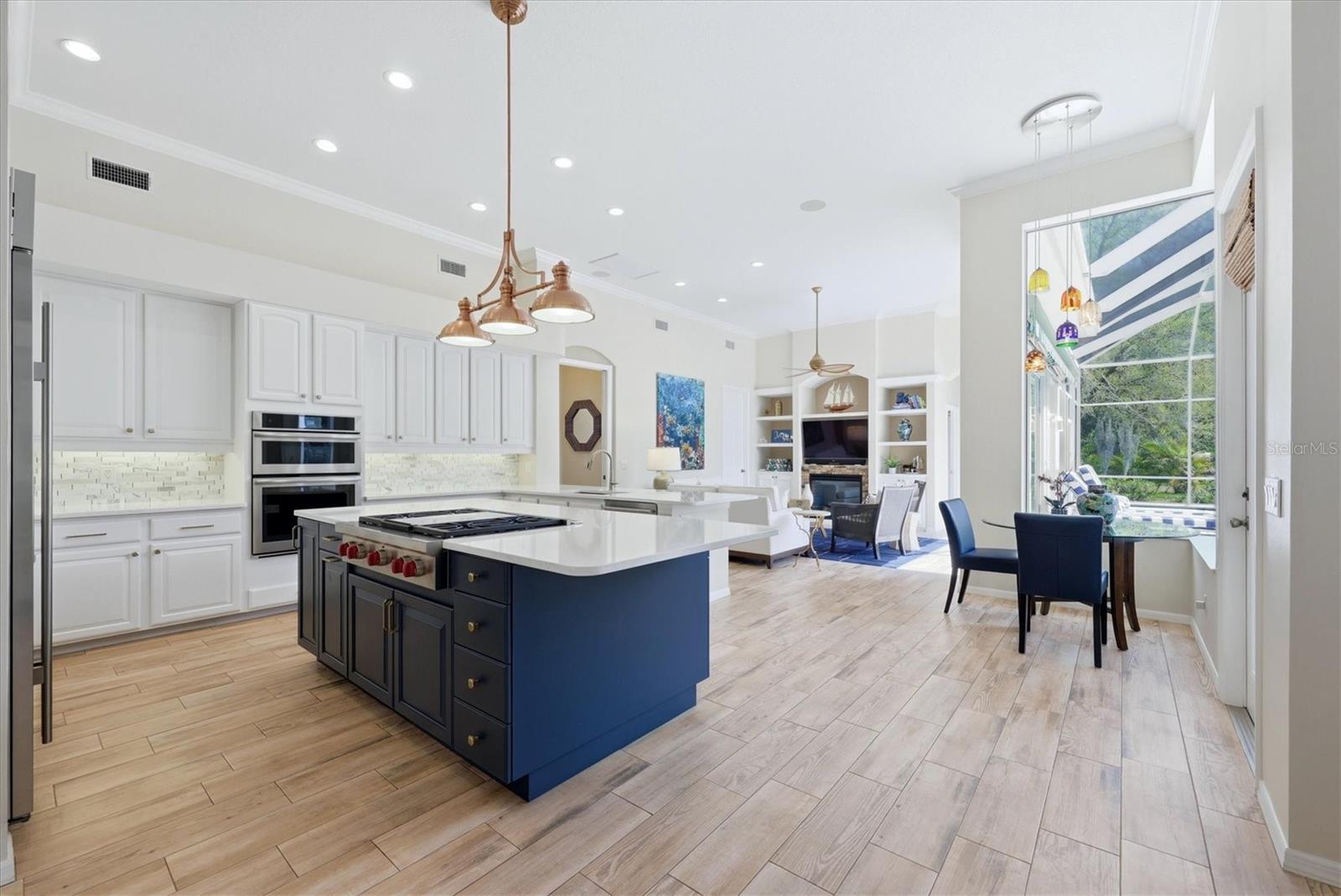 Image 9 of 61 For 8113 Collingwood Court