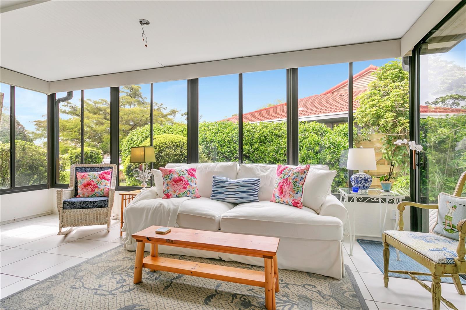 Image 19 of 43 For 1732 Kestral Park Way S 43