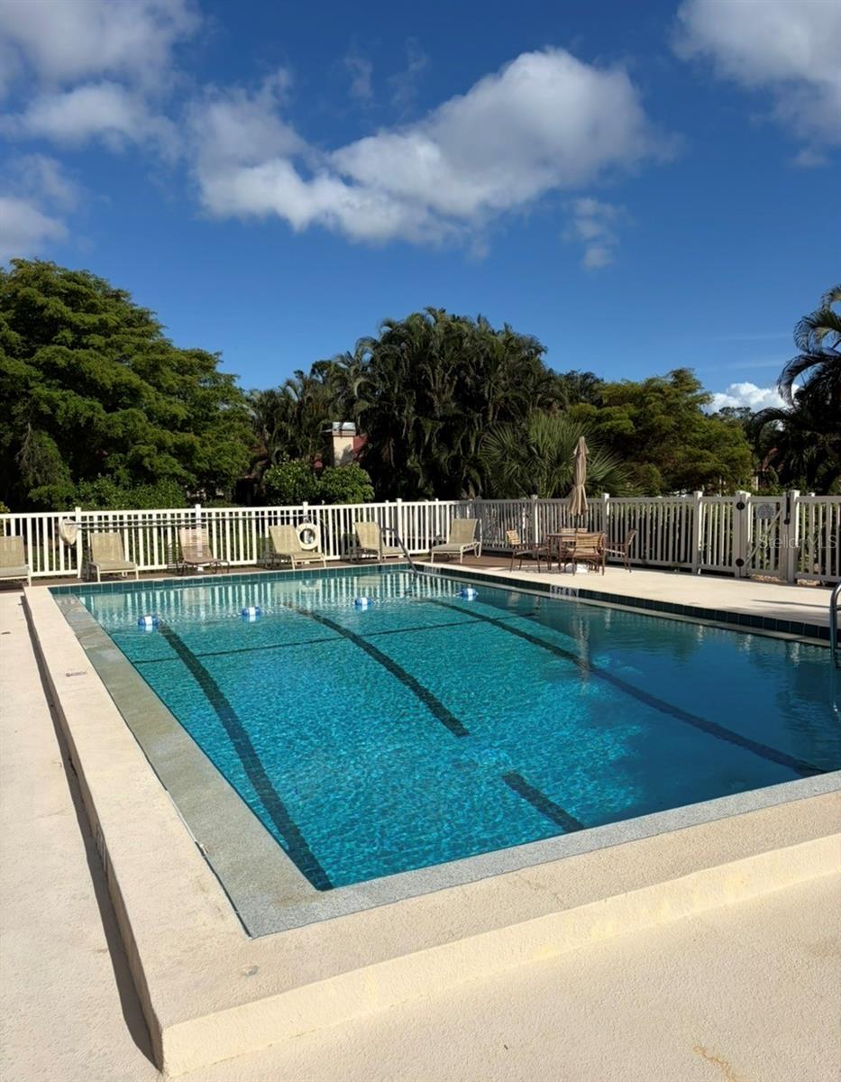 Image 30 of 43 For 1732 Kestral Park Way S 43