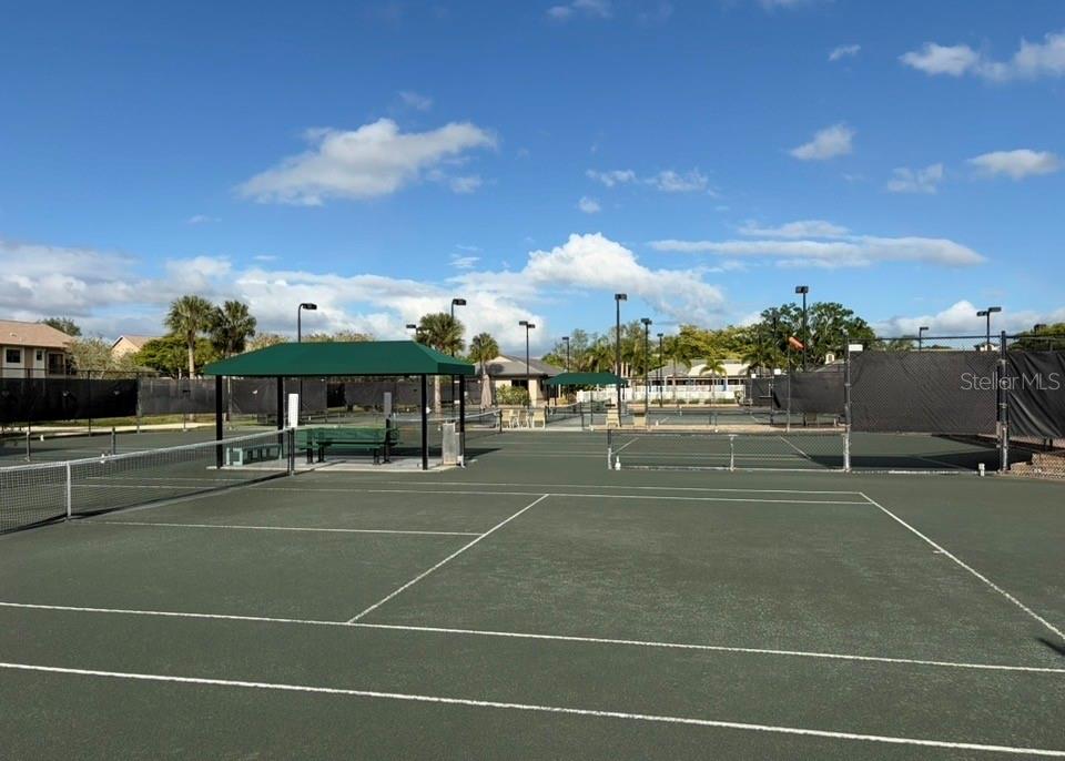 Image 33 of 43 For 1732 Kestral Park Way S 43