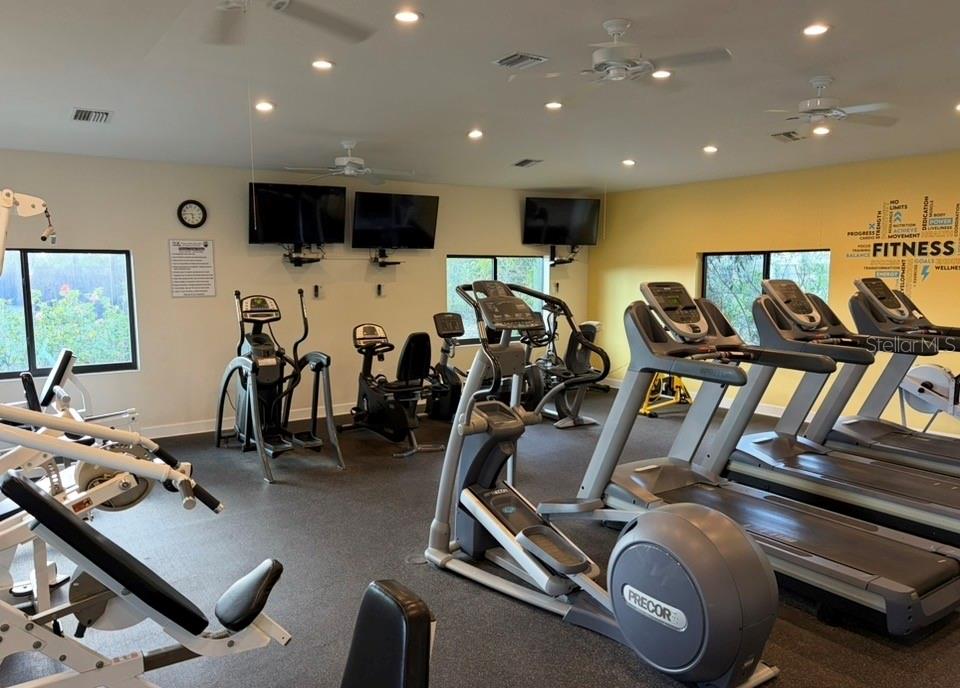 Image 35 of 43 For 1732 Kestral Park Way S 43