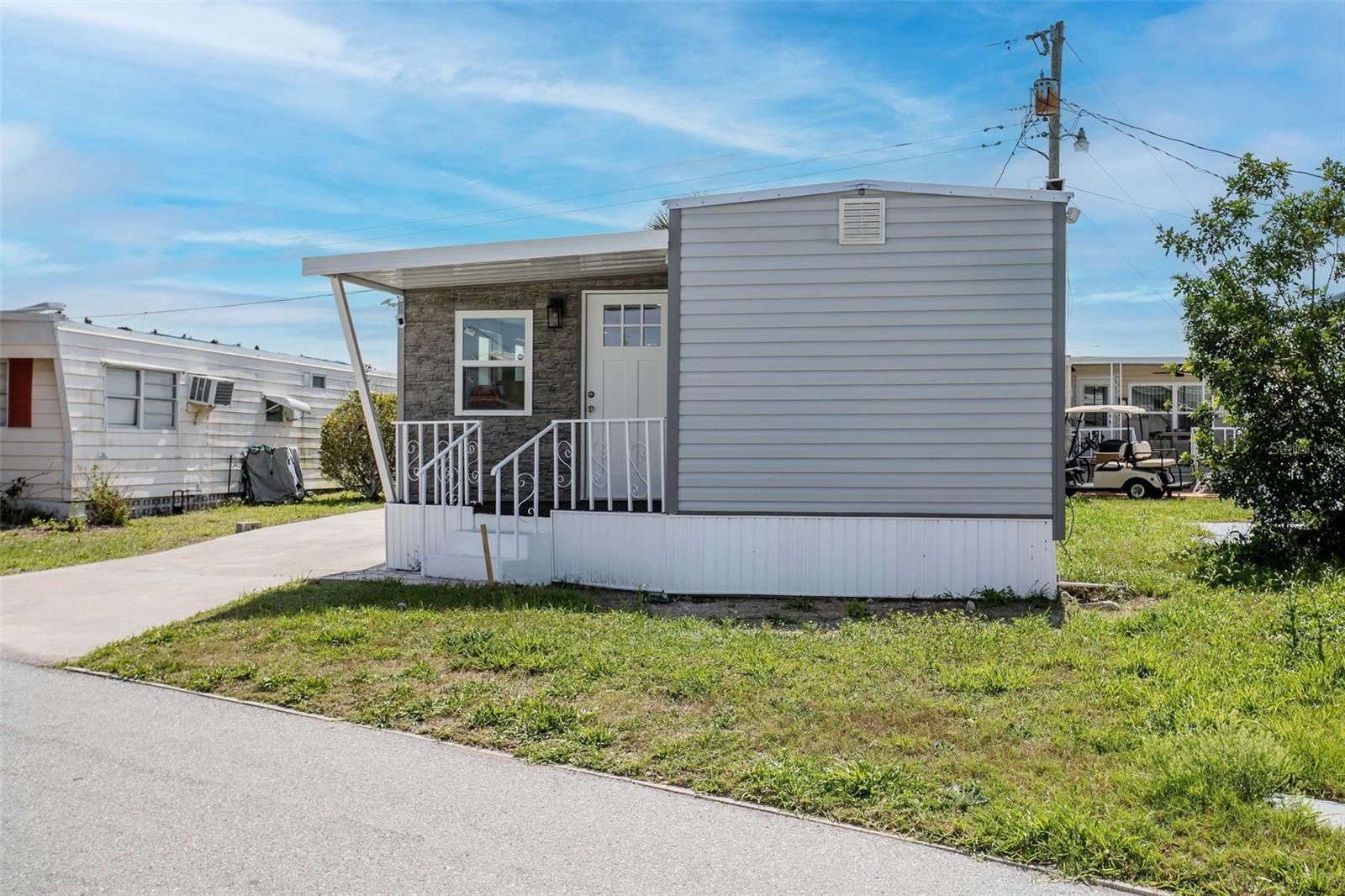 Image 7 of 32 For 410 51st Avenue Drive W