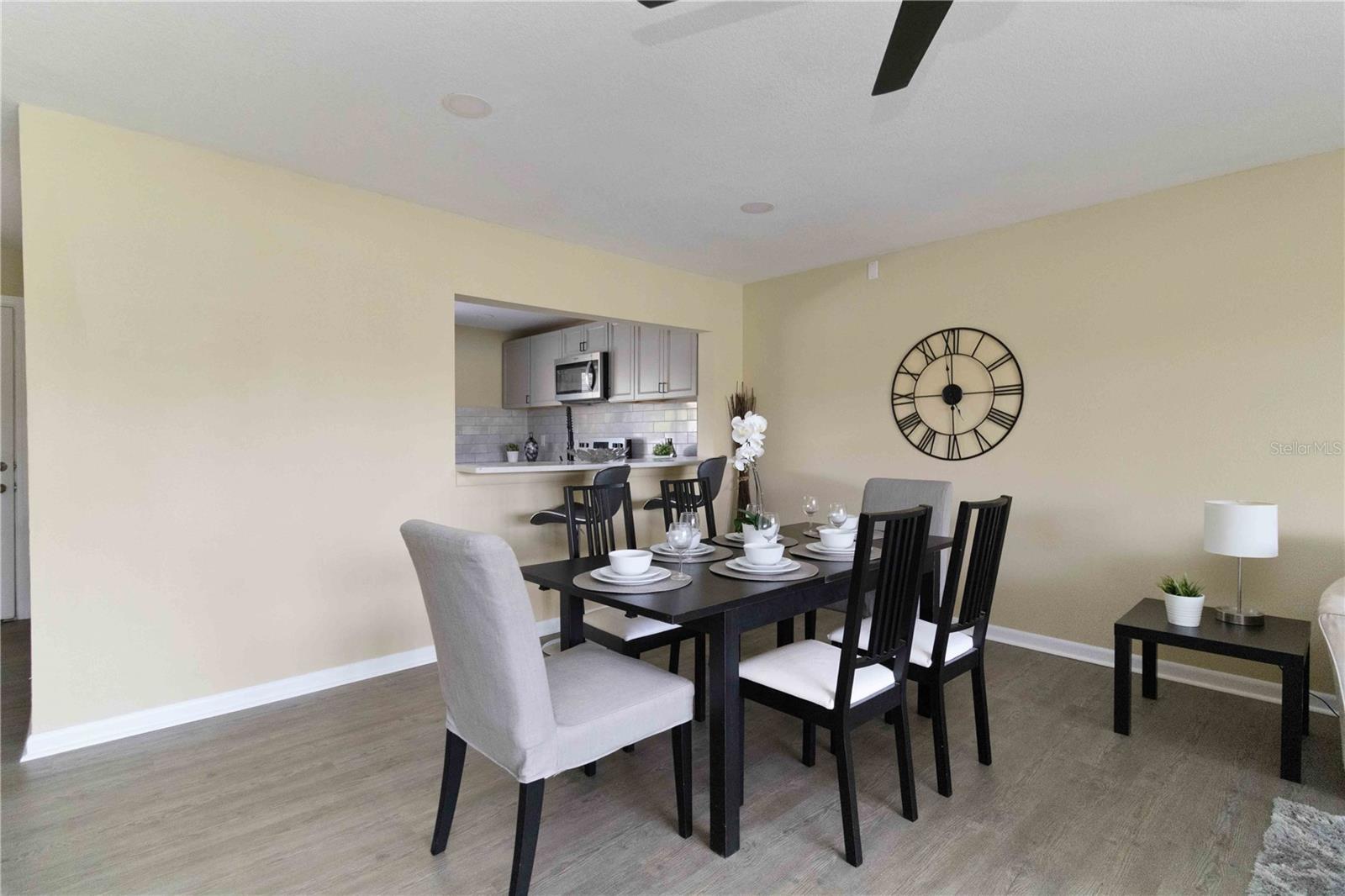 Image 13 of 41 For 5345 Lake Arrowhead Trail 12