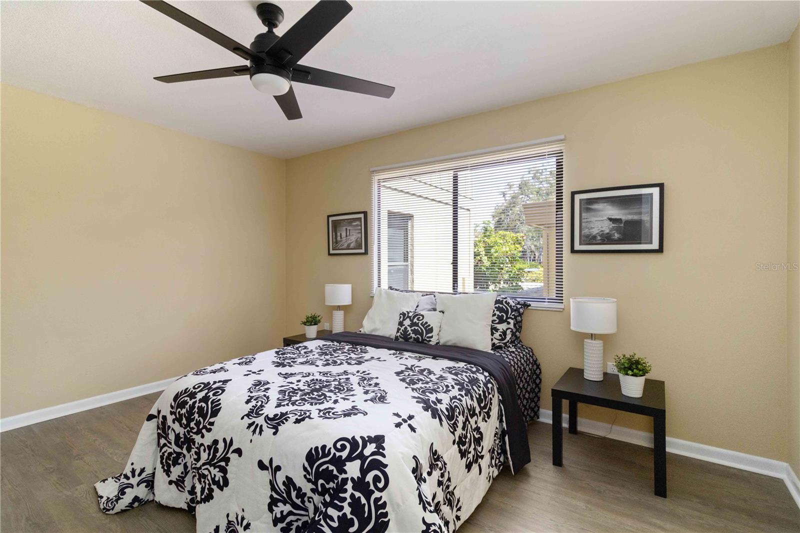 Image 15 of 41 For 5345 Lake Arrowhead Trail 12