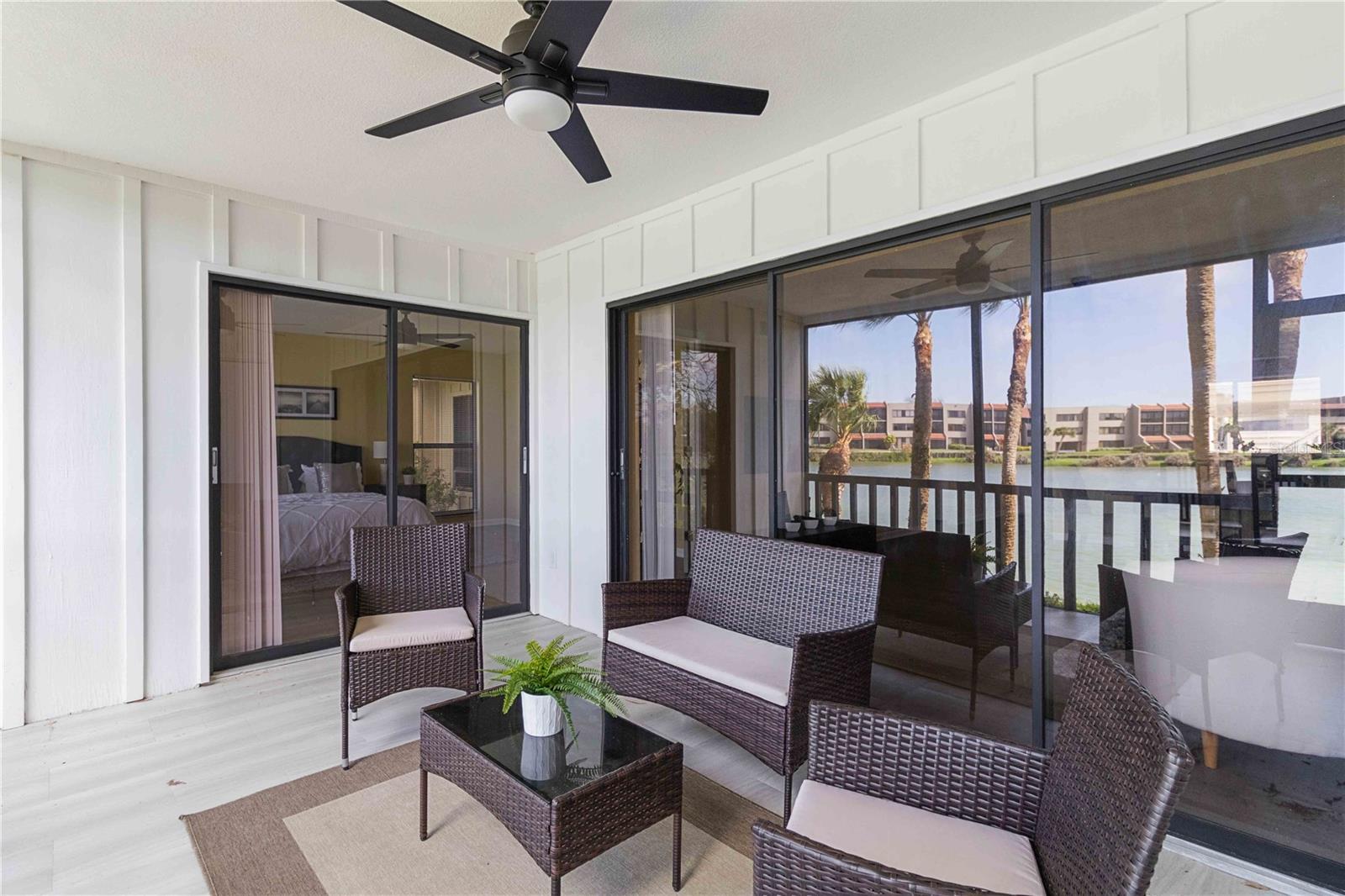 Image 23 of 41 For 5345 Lake Arrowhead Trail 12