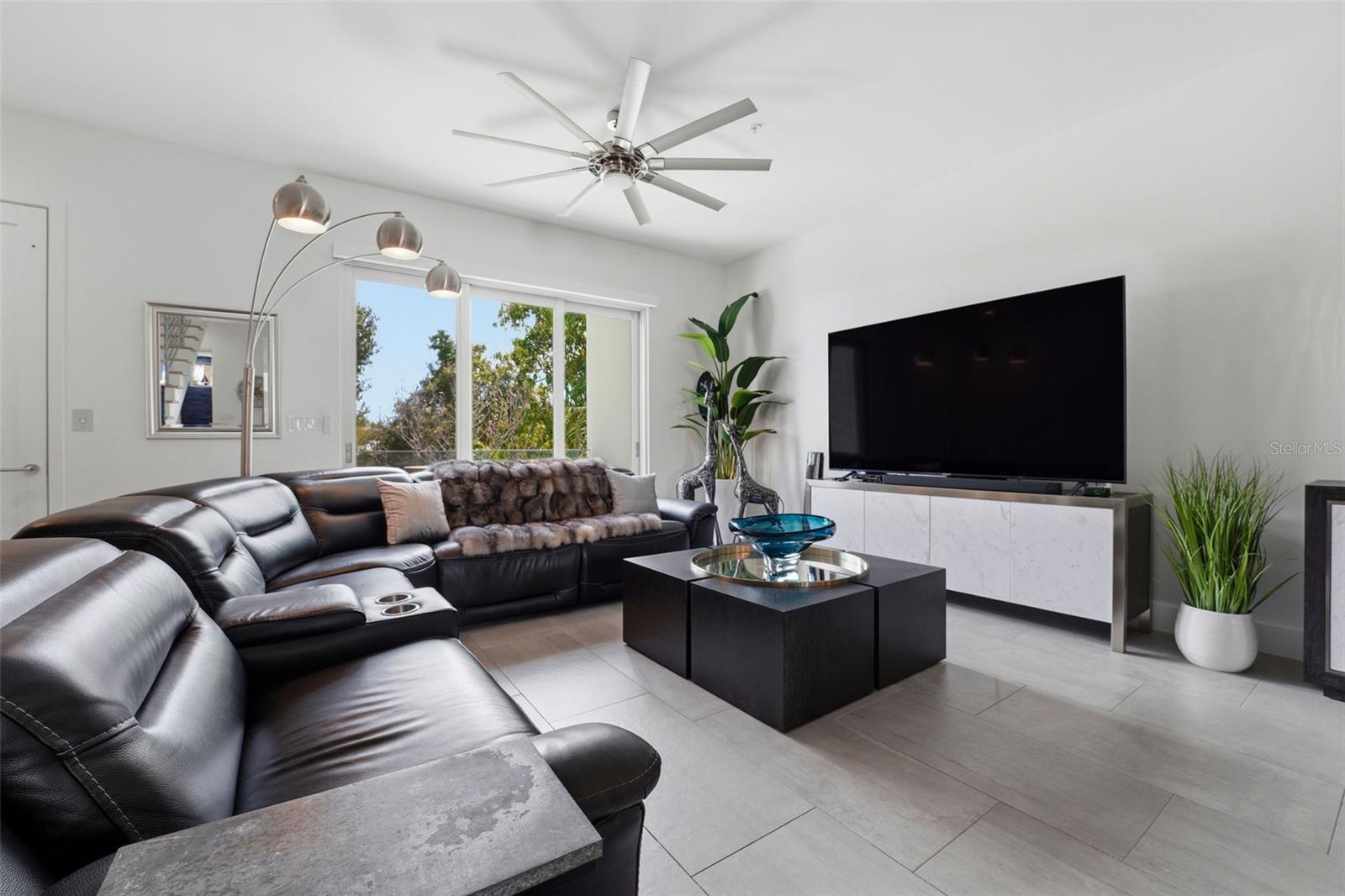 Image 11 of 57 For 620 Rawls Avenue