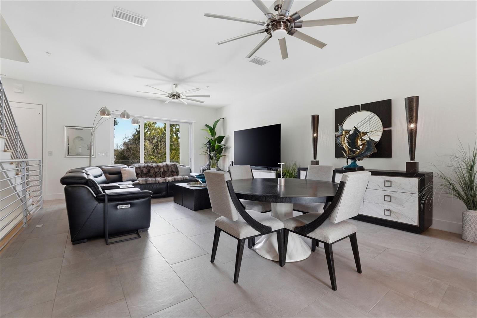 Image 13 of 57 For 620 Rawls Avenue