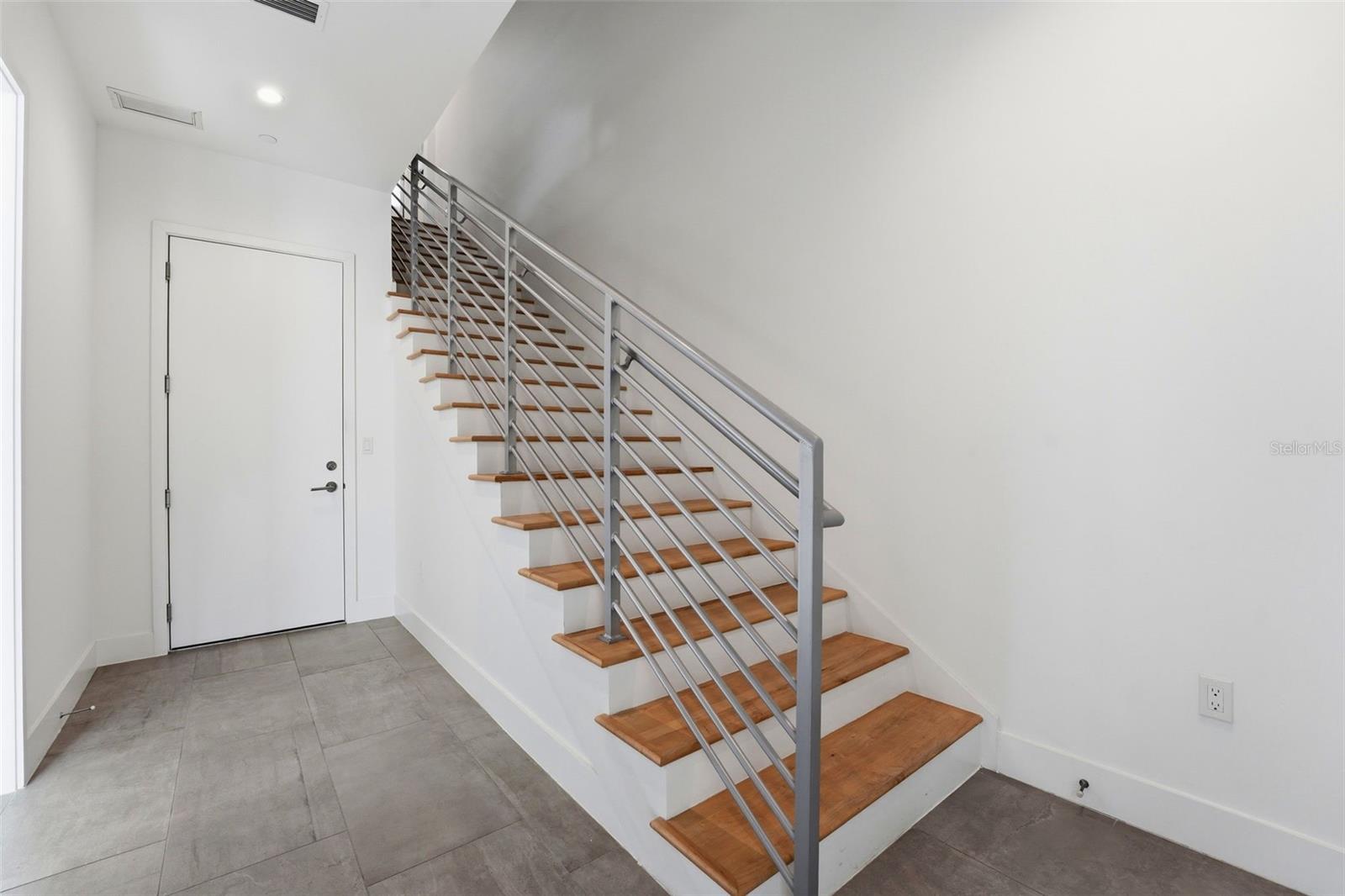 Image 4 of 57 For 620 Rawls Avenue