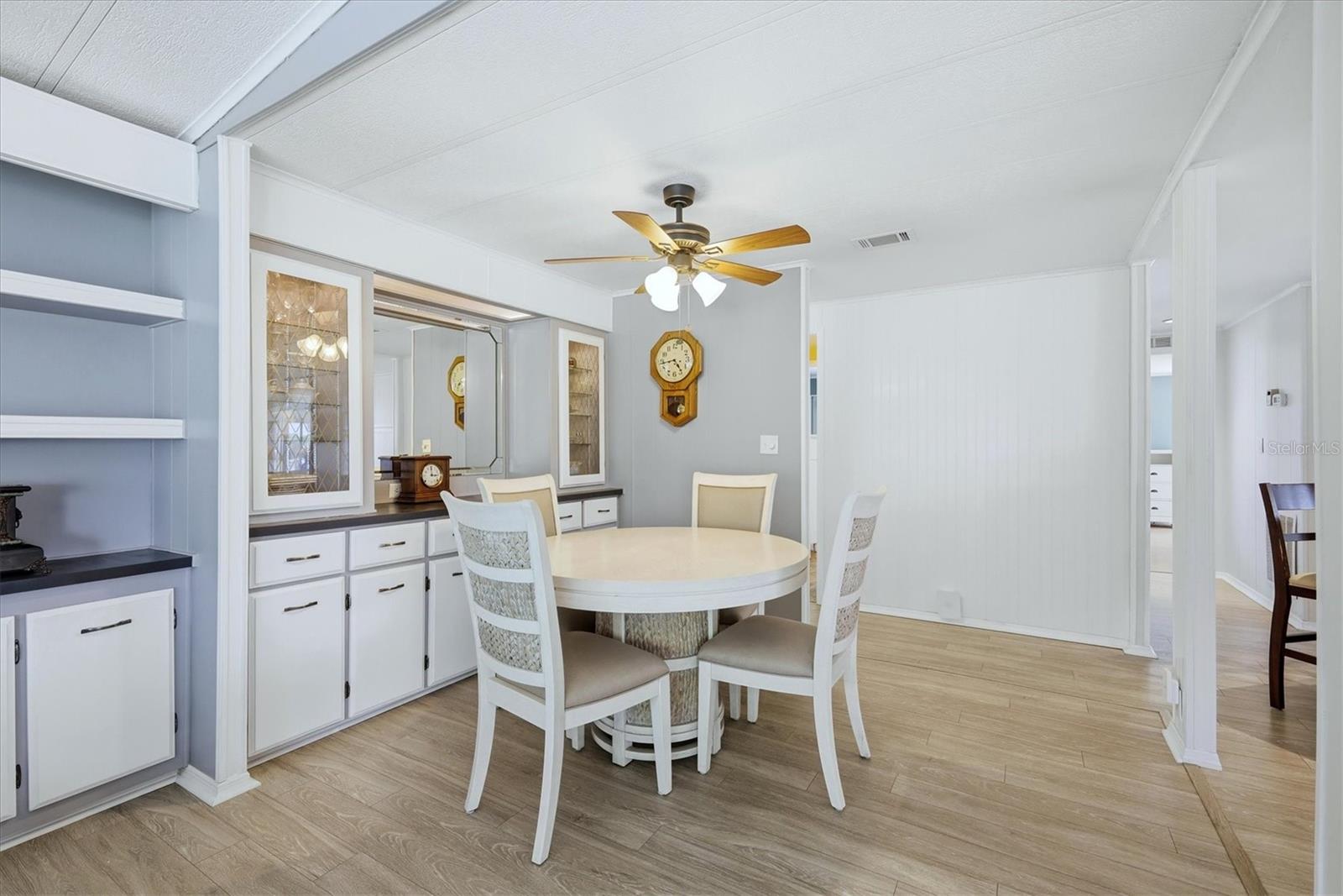 Image 12 of 53 For 4214 15th Street E