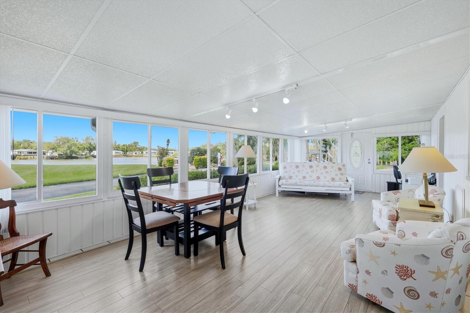 Image 7 of 53 For 4214 15th Street E