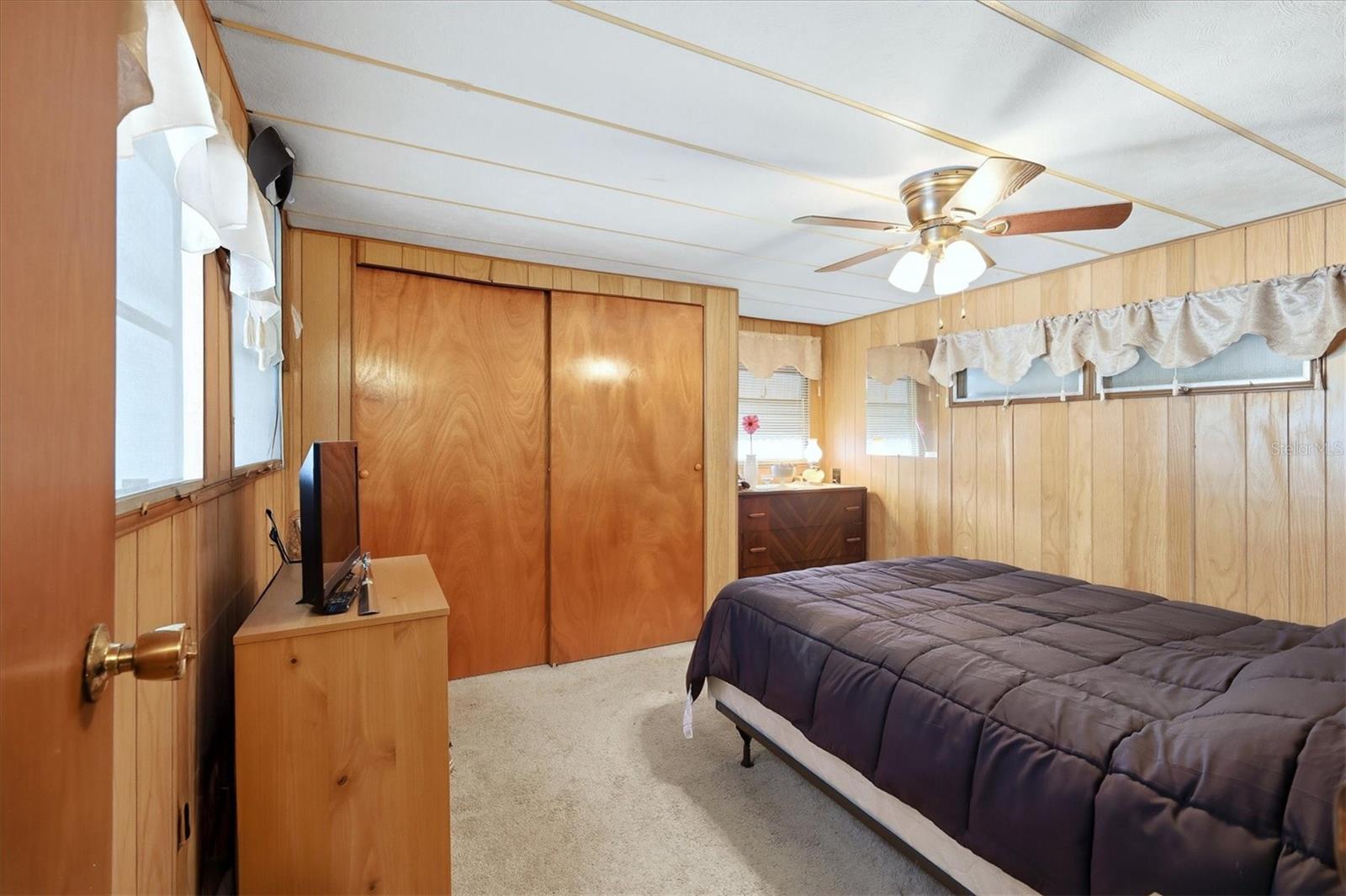 Image 13 of 46 For 1112 46th Avenue Drive E