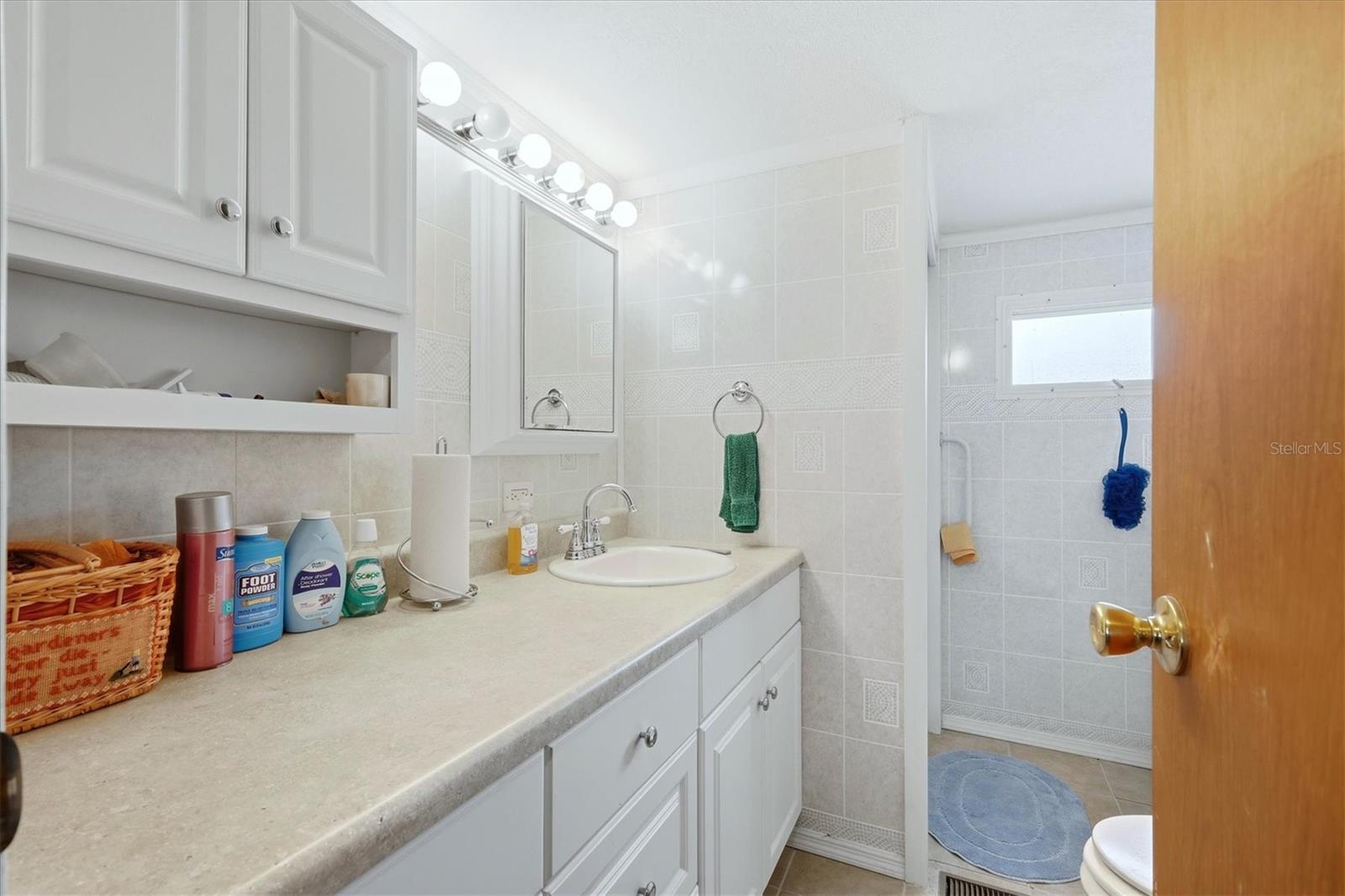 Image 15 of 46 For 1112 46th Avenue Drive E