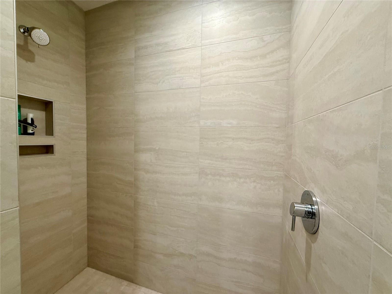 Image 14 of 65 For 301 Quay  1004