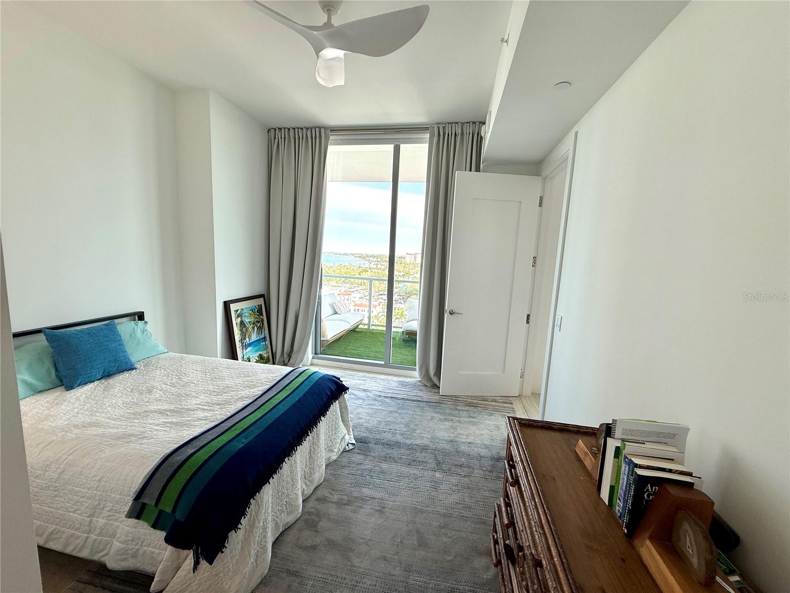 Image 20 of 65 For 301 Quay  1004