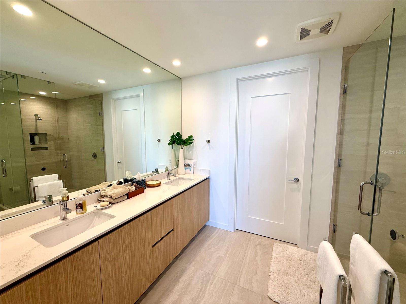 Image 26 of 65 For 301 Quay  1004