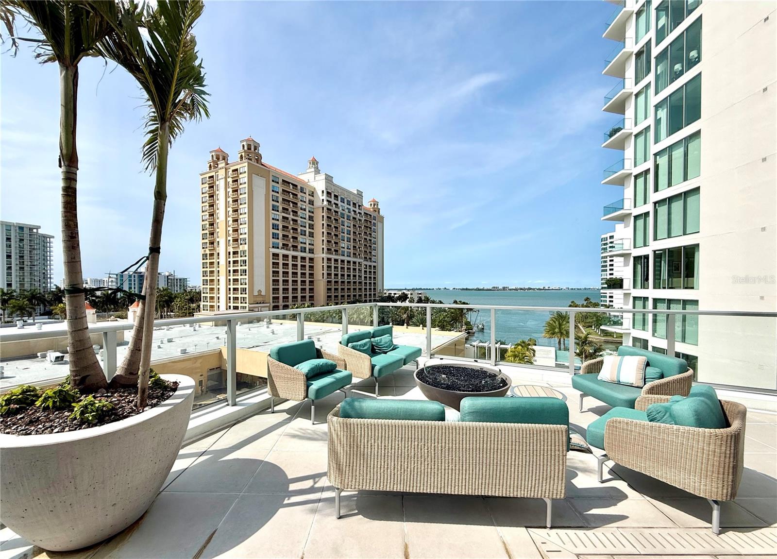 Image 45 of 65 For 301 Quay  1004