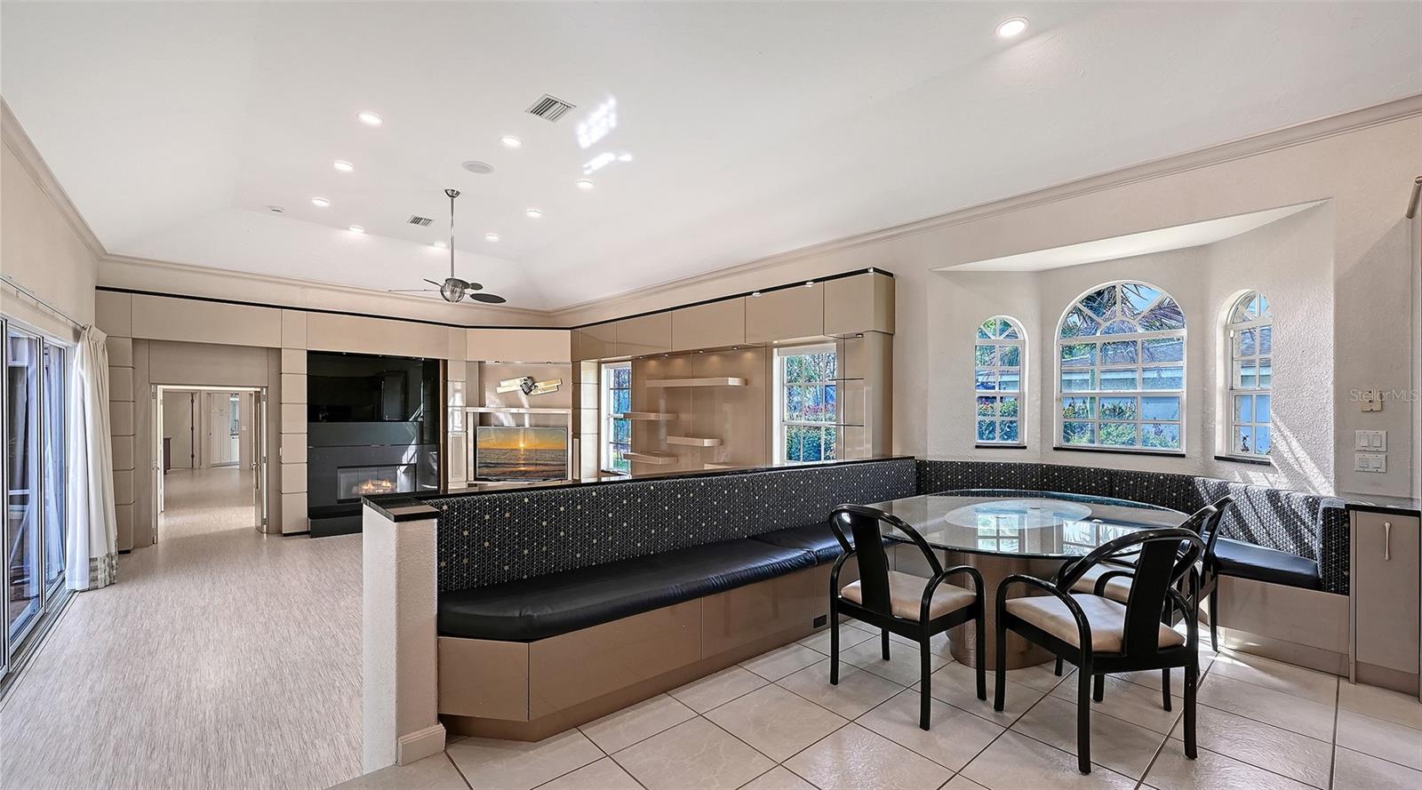 Image 17 of 69 For 5023 Ashley Parkway