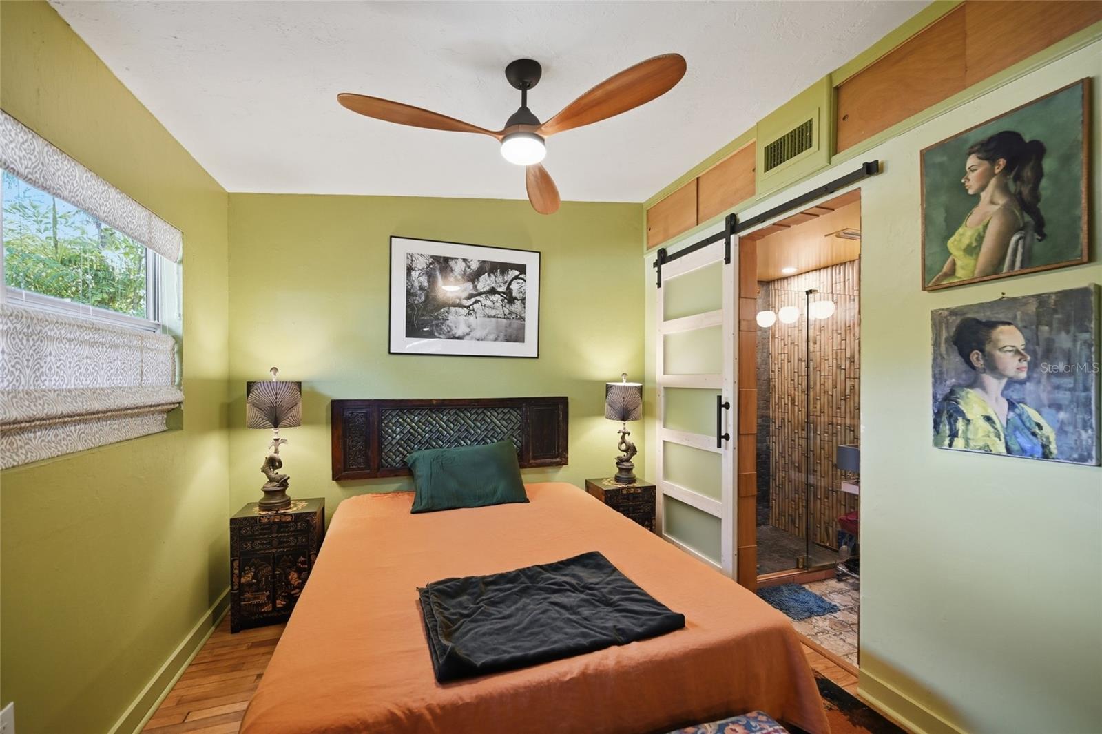 Image 12 of 26 For 952 46th Street