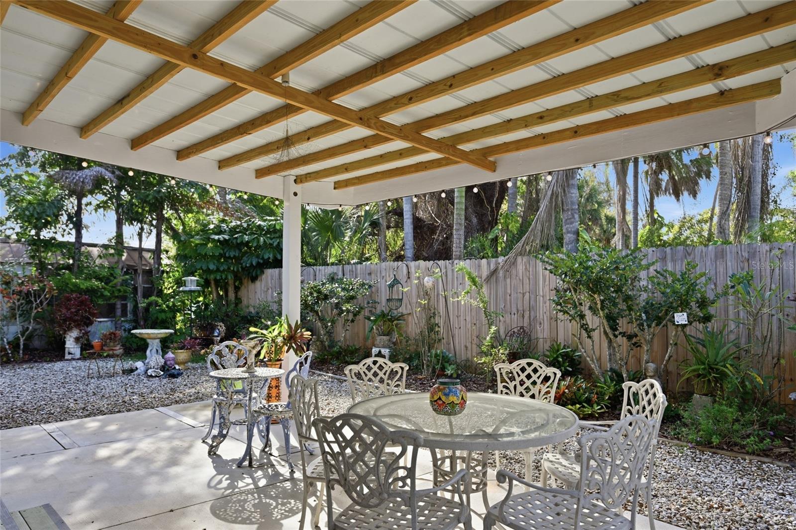 Image 22 of 26 For 952 46th Street