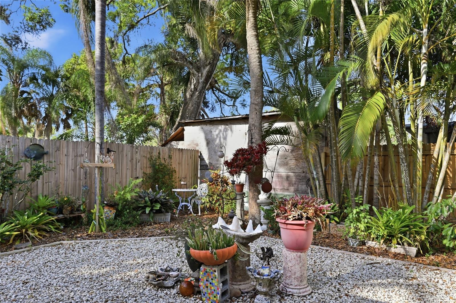 Image 25 of 26 For 952 46th Street