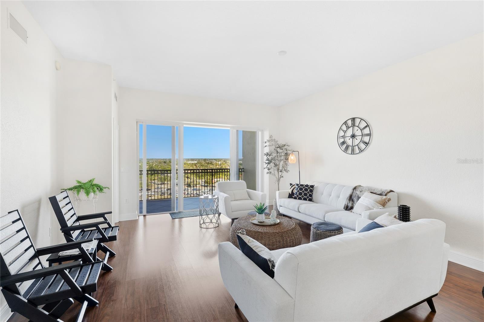 Image 23 of 69 For 167 Tampa Avenue E 914