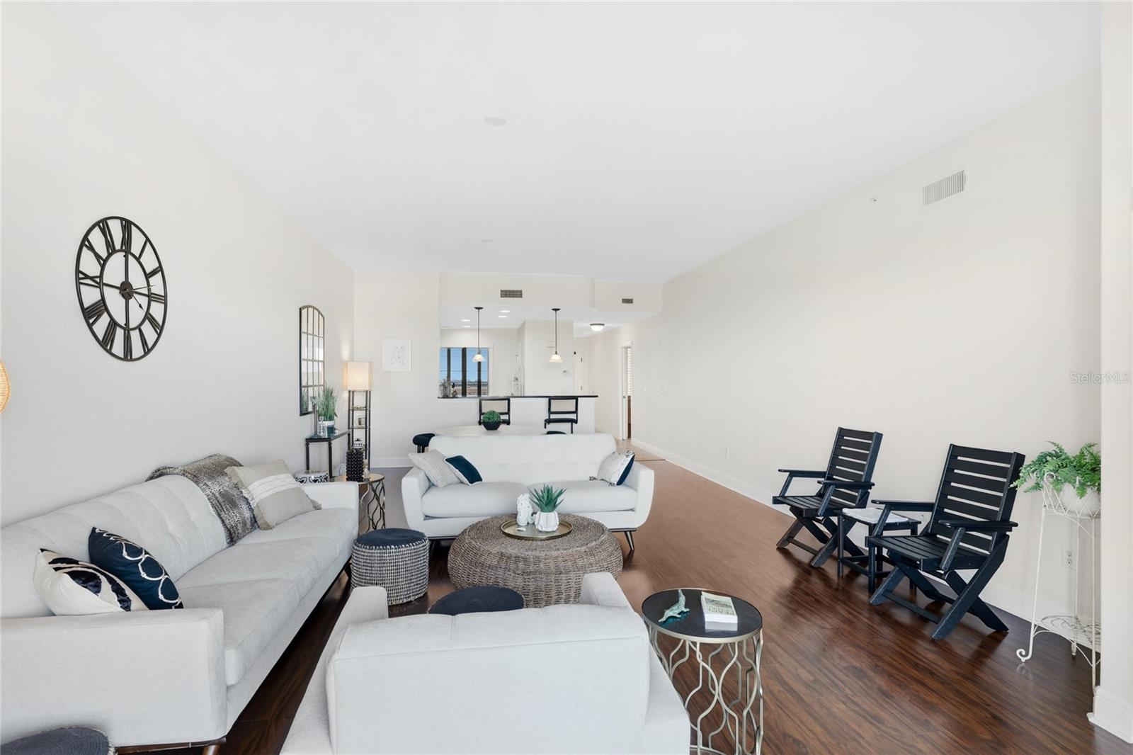 Image 25 of 69 For 167 Tampa Avenue E 914