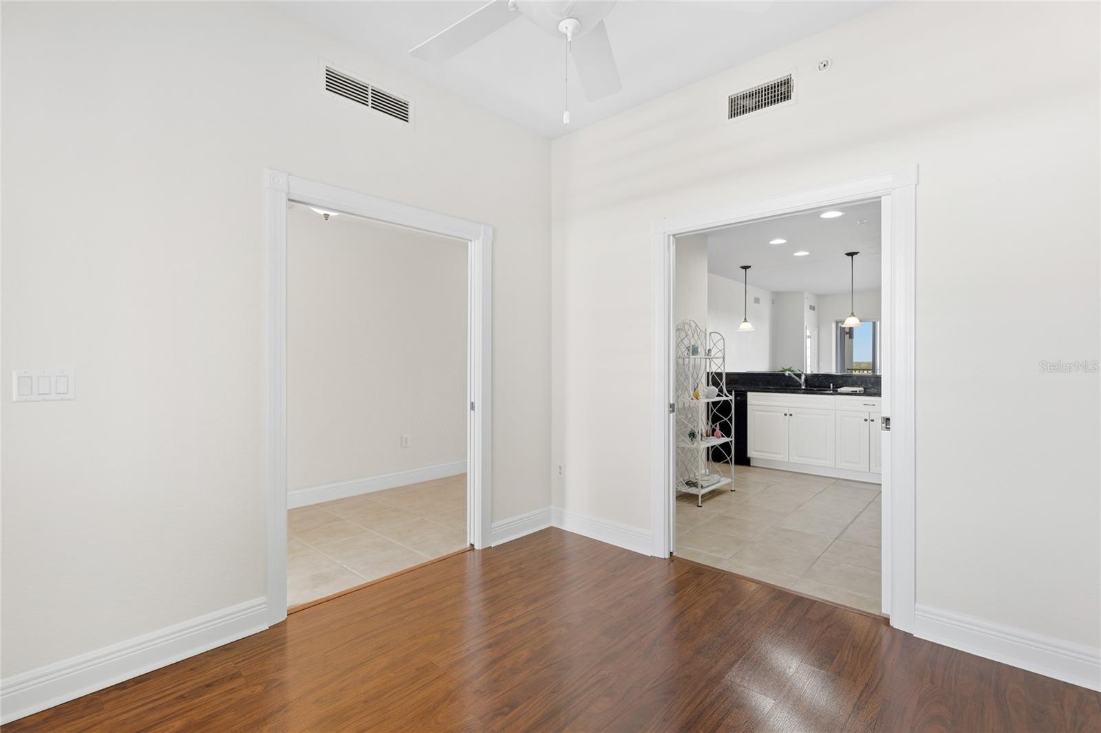 Image 34 of 69 For 167 Tampa Avenue E 914