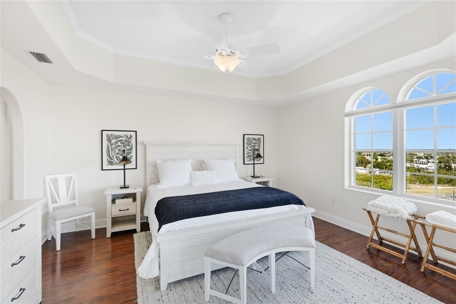 Image 35 of 69 For 167 Tampa Avenue E 914