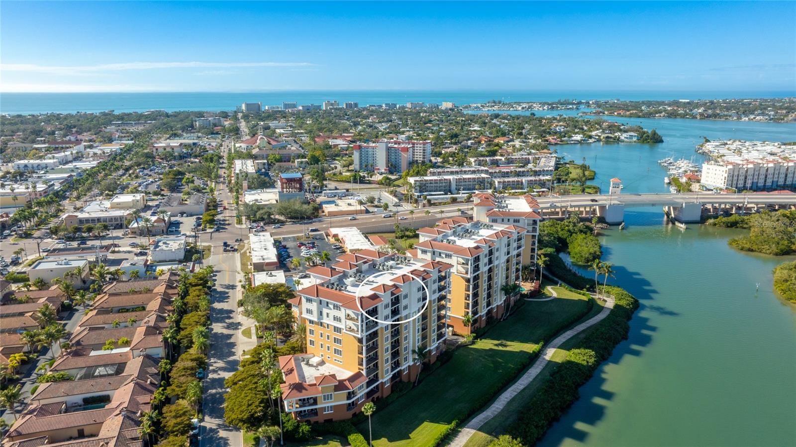 Image 4 of 69 For 167 Tampa Avenue E 914