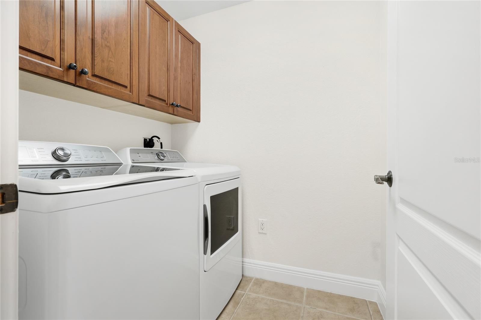 Image 45 of 69 For 167 Tampa Avenue E 914