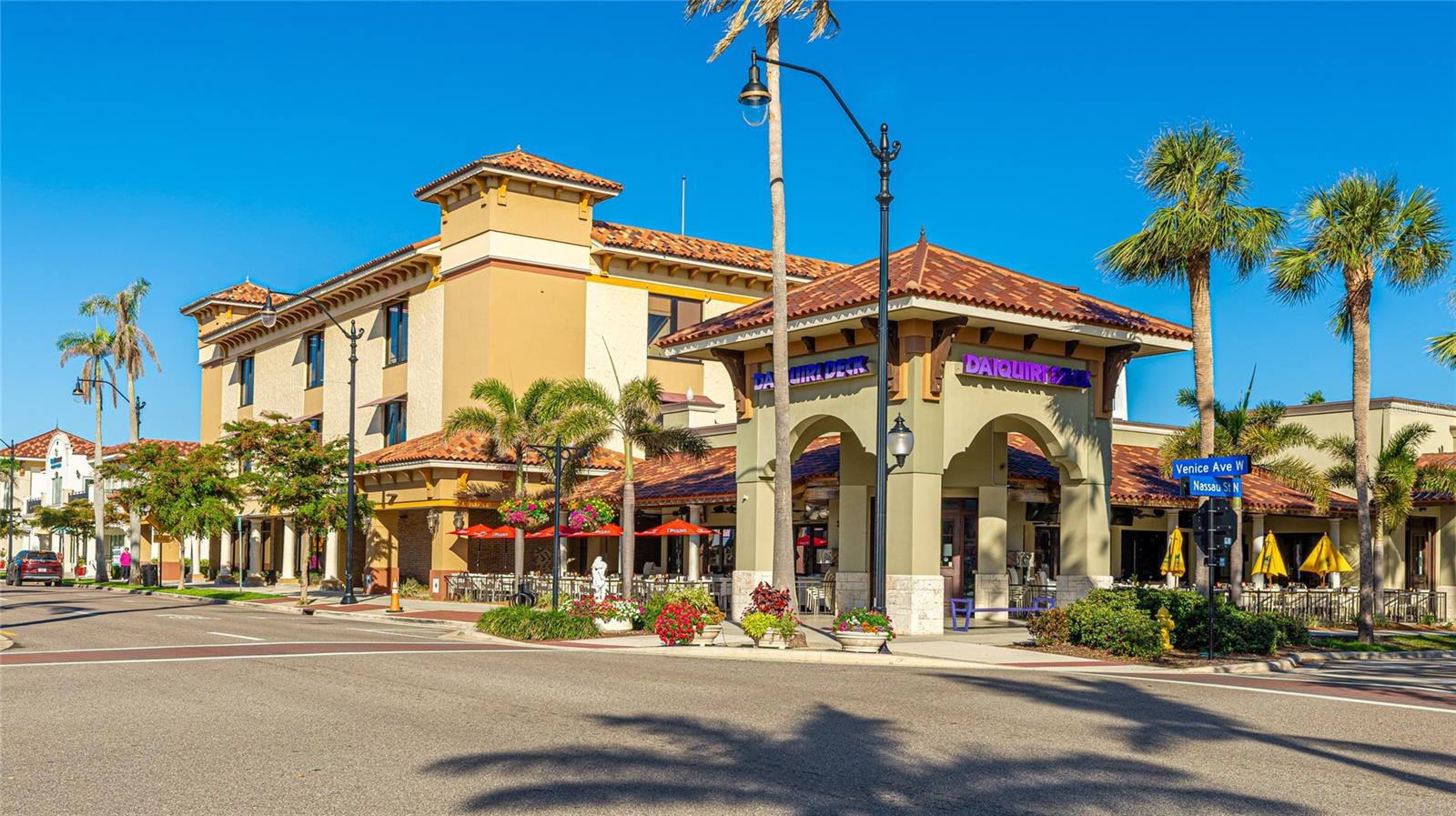 Image 56 of 69 For 167 Tampa Avenue E 914