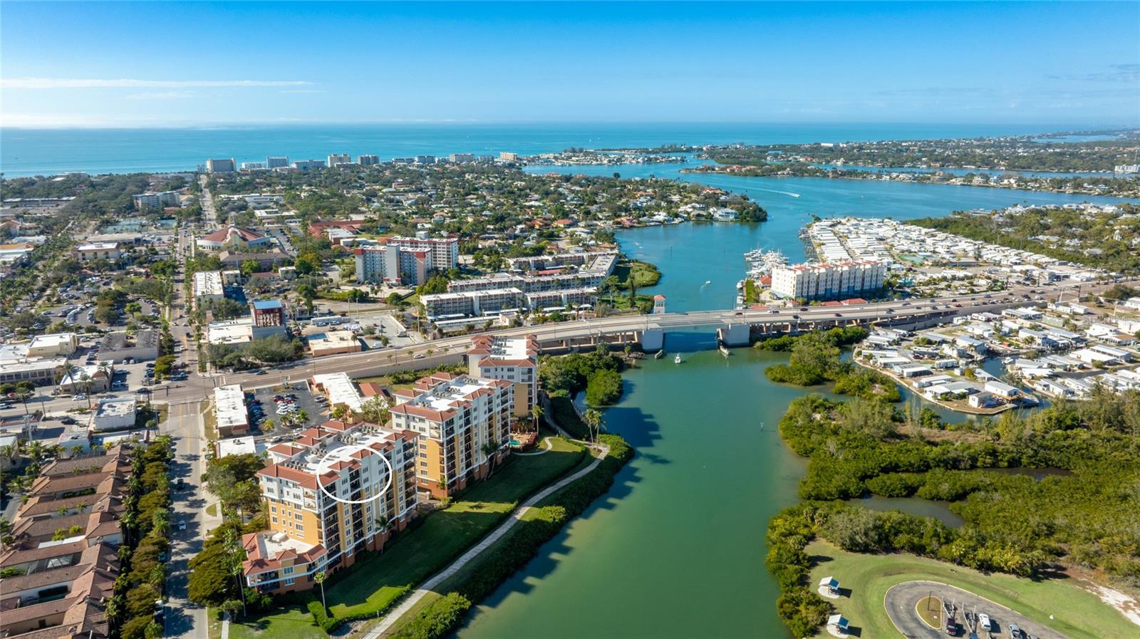 Image 6 of 69 For 167 Tampa Avenue E 914