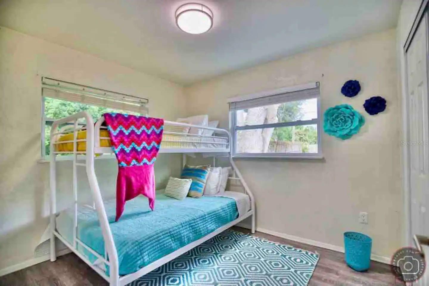 Image 9 of 10 For 4929 Brookmeade Drive