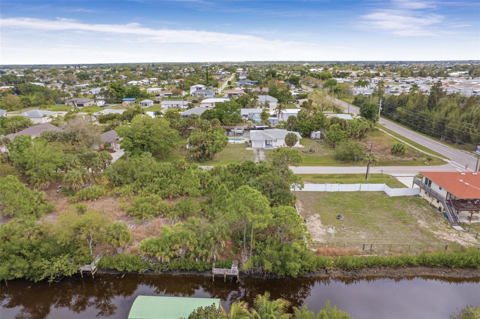 Image 6 of 11 For 3111 Banyan Way