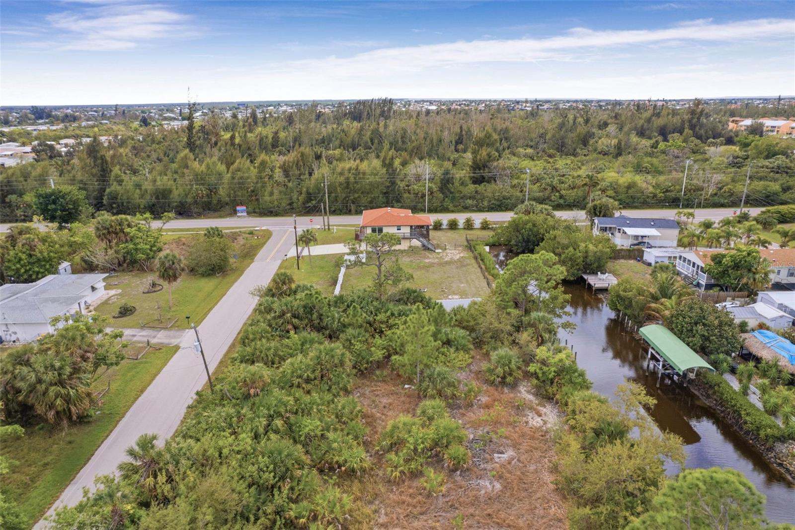 Image 7 of 11 For 3111 Banyan Way
