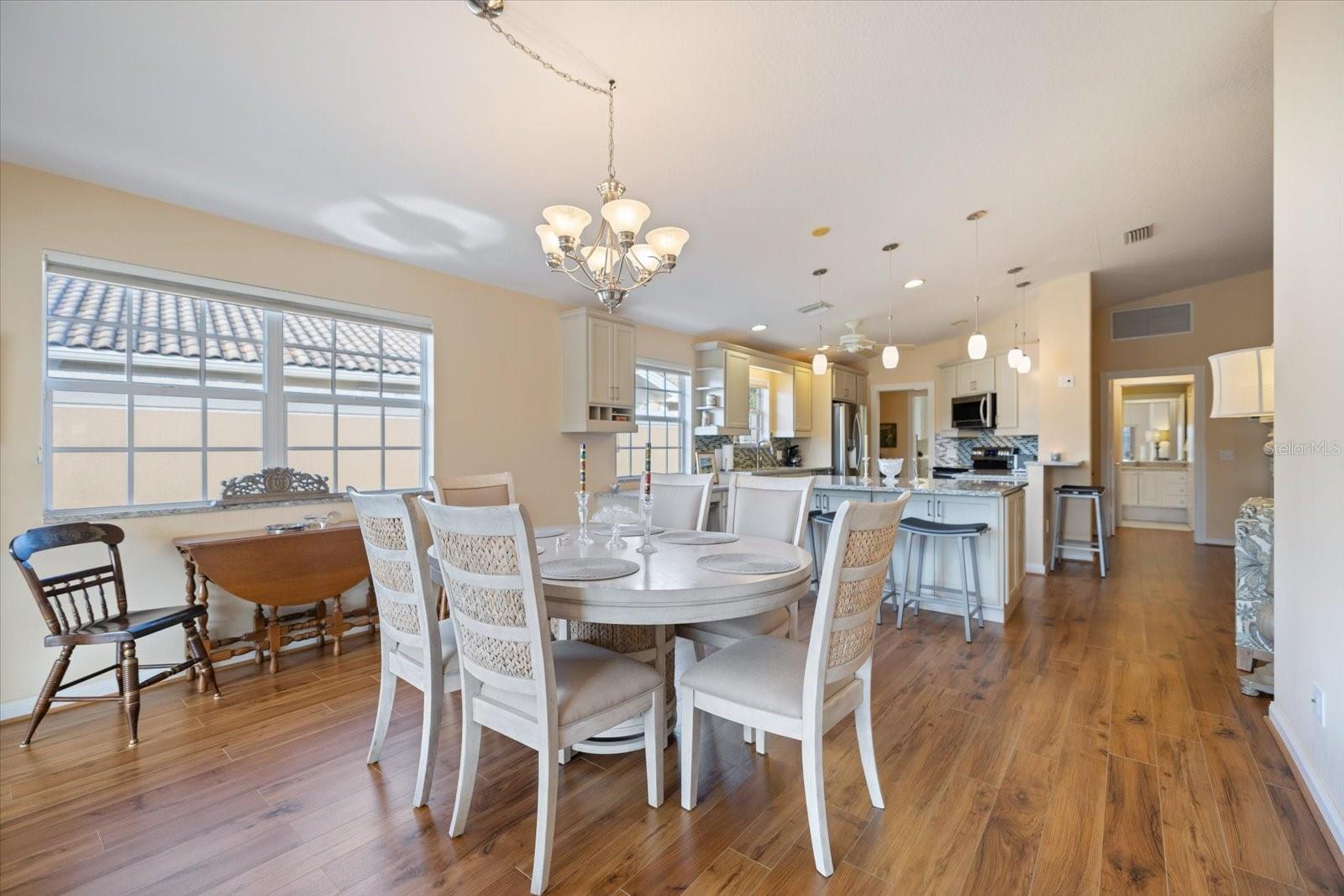 Image 17 of 63 For 7663 Pesaro Drive