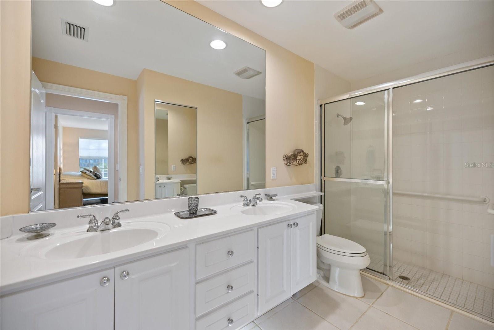 Image 29 of 63 For 7663 Pesaro Drive