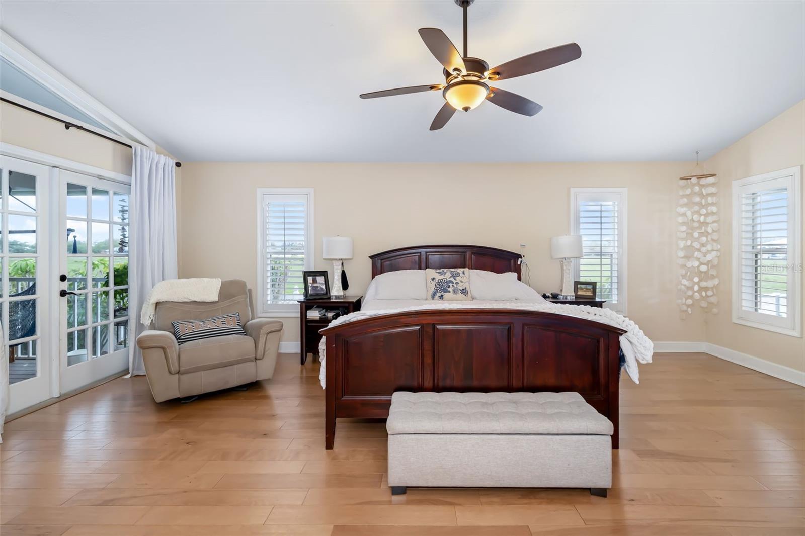 Image 22 of 71 For 1517 43rd Ave Drive W