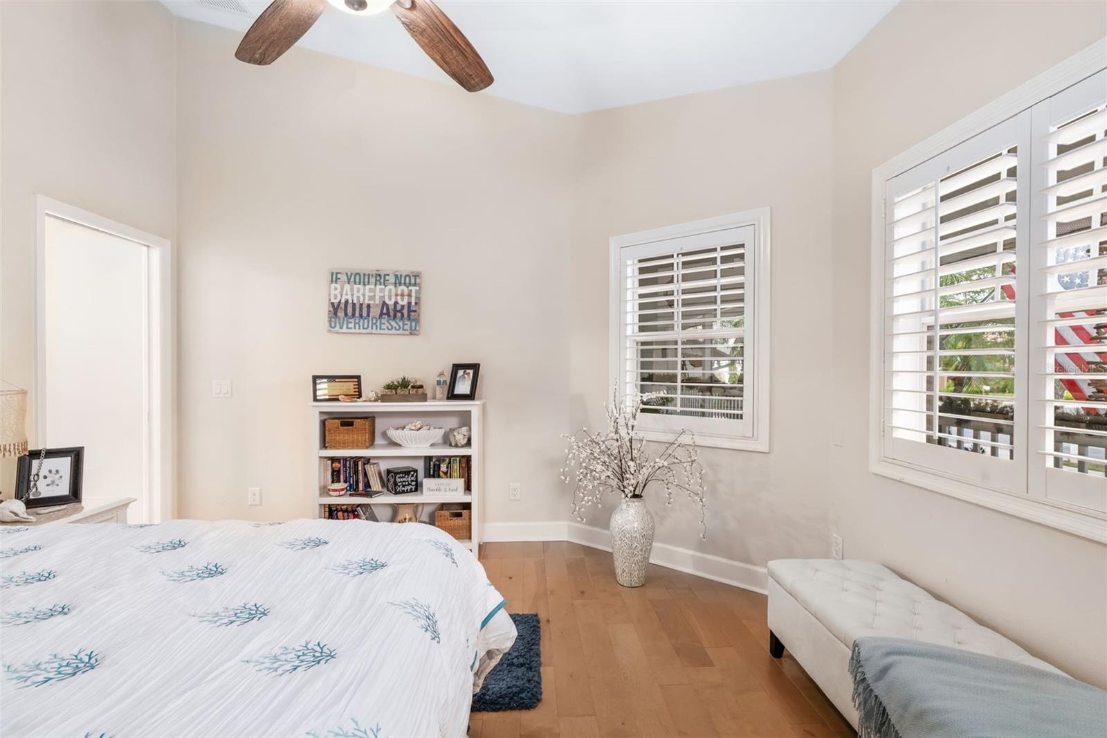 Image 30 of 71 For 1517 43rd Ave Drive W