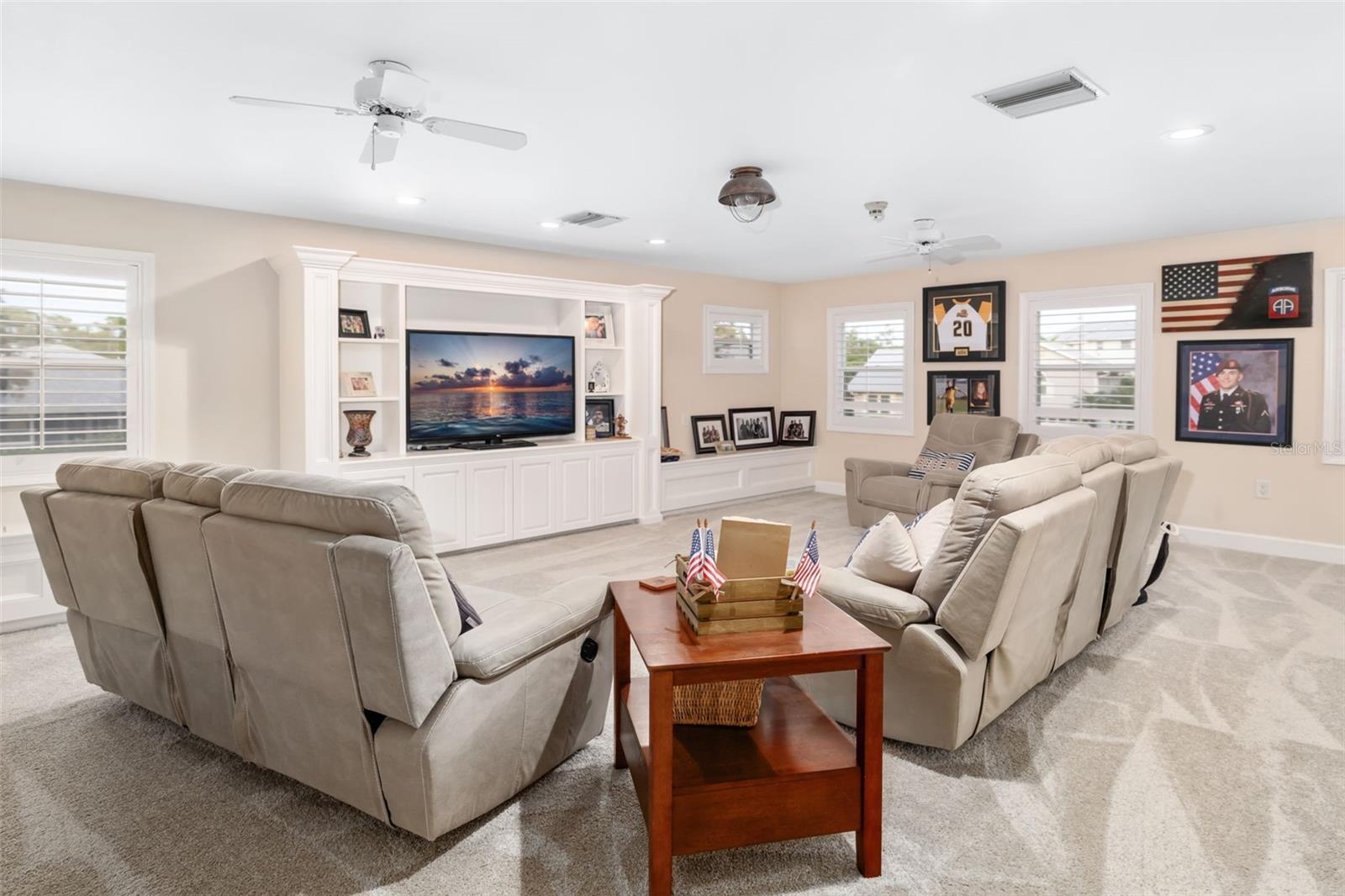 Image 32 of 71 For 1517 43rd Ave Drive W