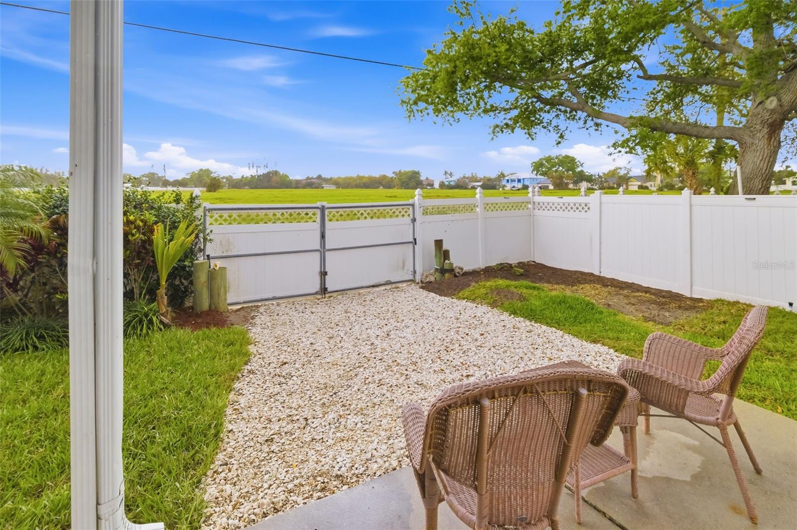 Image 44 of 71 For 1517 43rd Ave Drive W