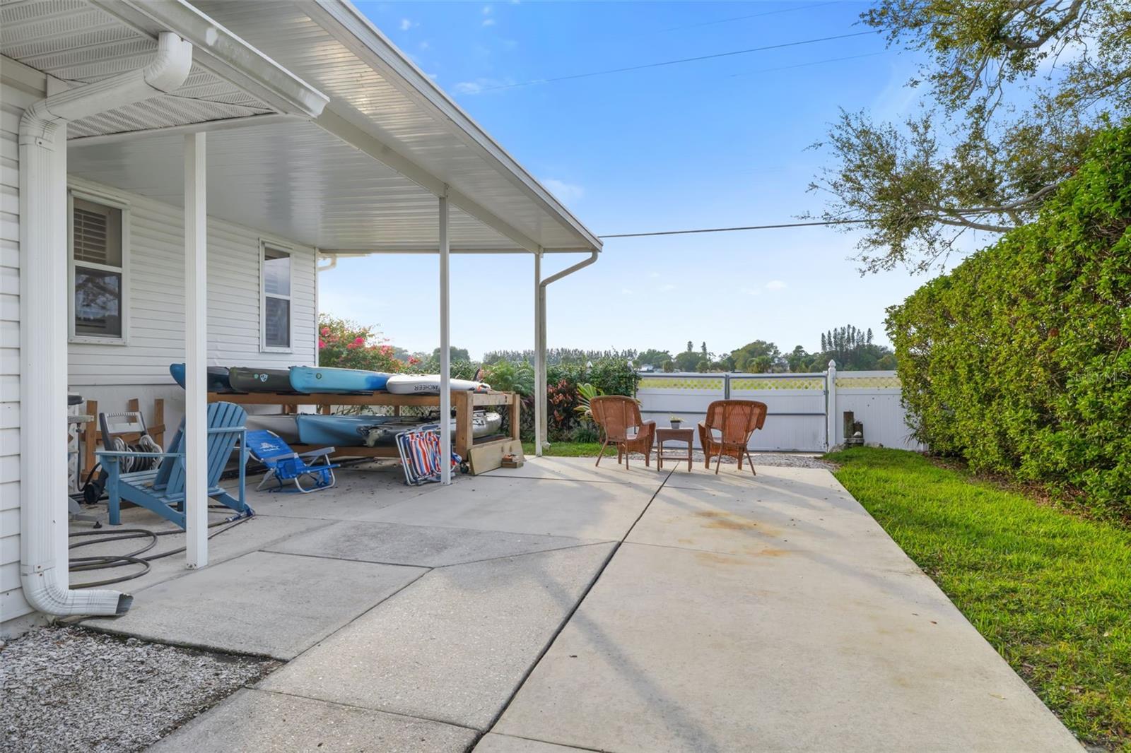 Image 46 of 71 For 1517 43rd Ave Drive W