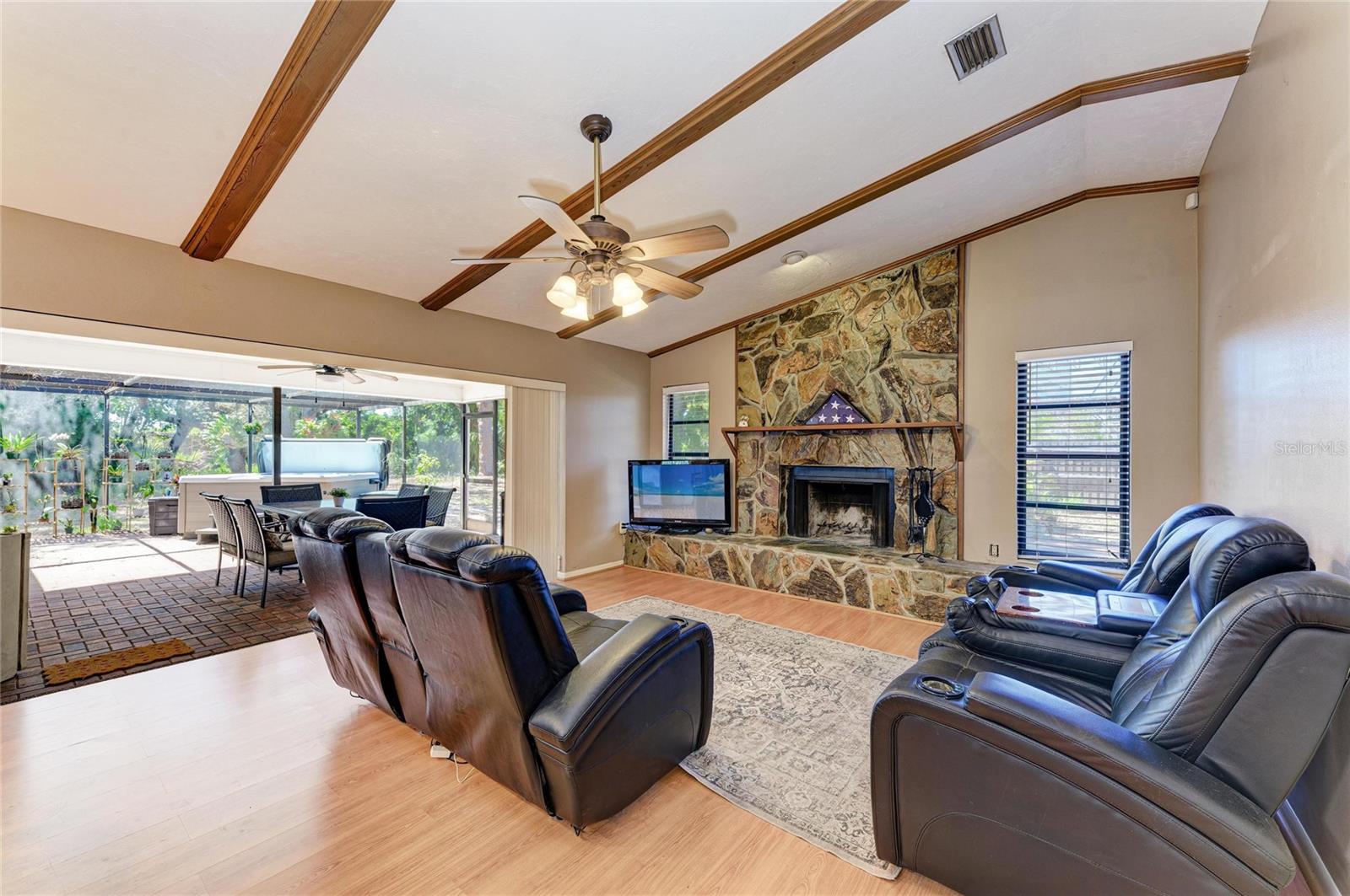 Image 17 of 53 For 108 70th Street Nw