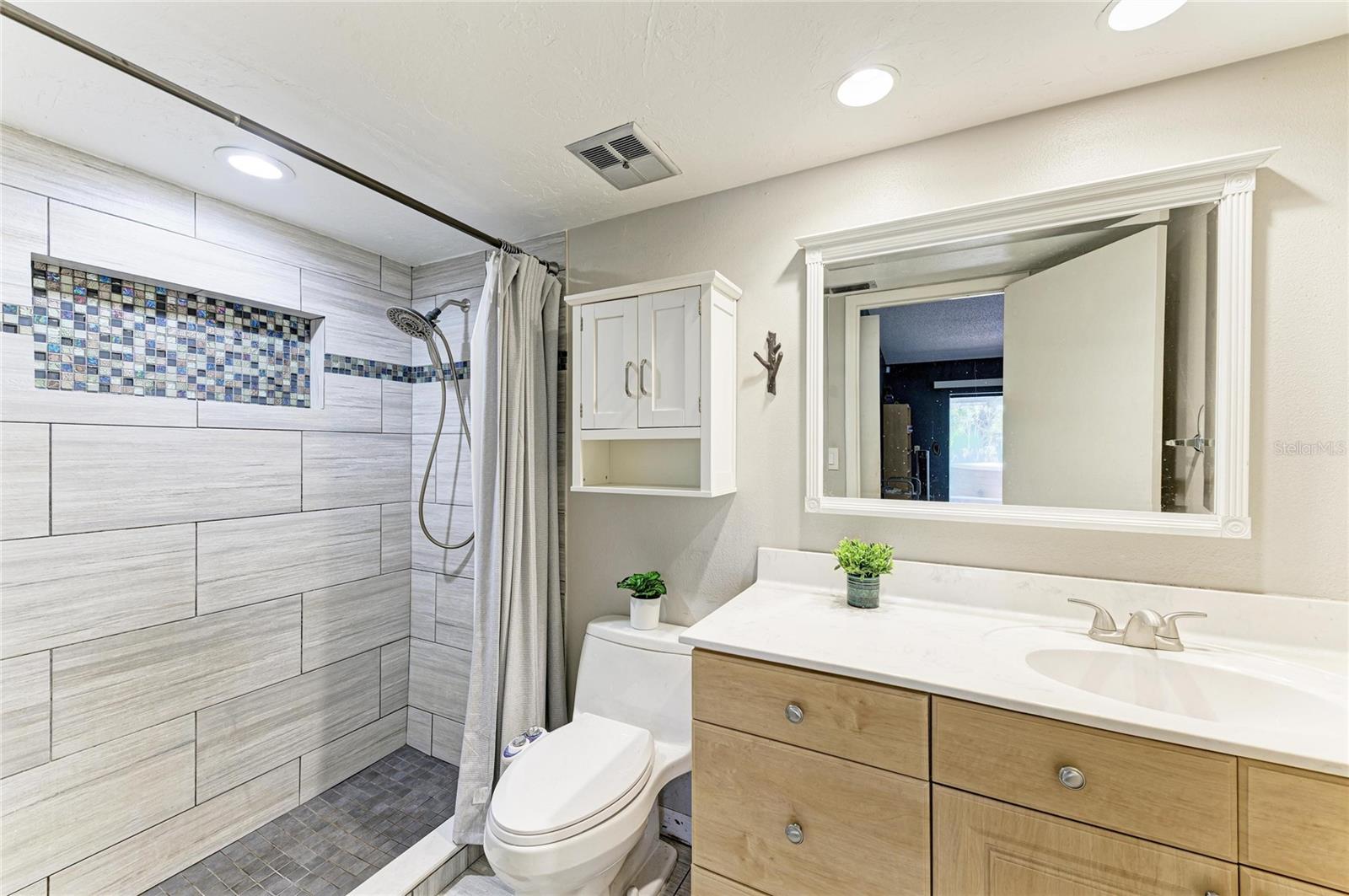 Image 24 of 53 For 108 70th Street Nw