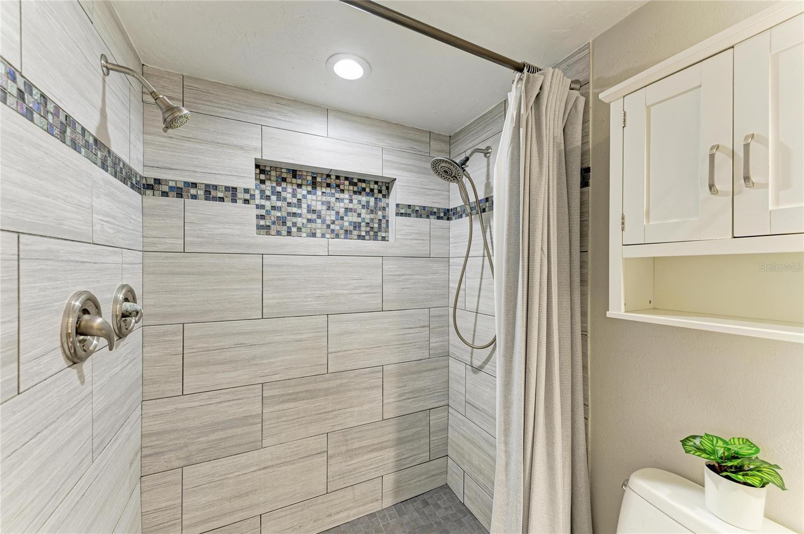 Image 25 of 53 For 108 70th Street Nw