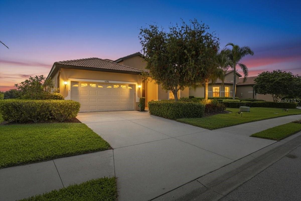 Details for 8205 Stirling Falls Circle, SARASOTA, FL 34243