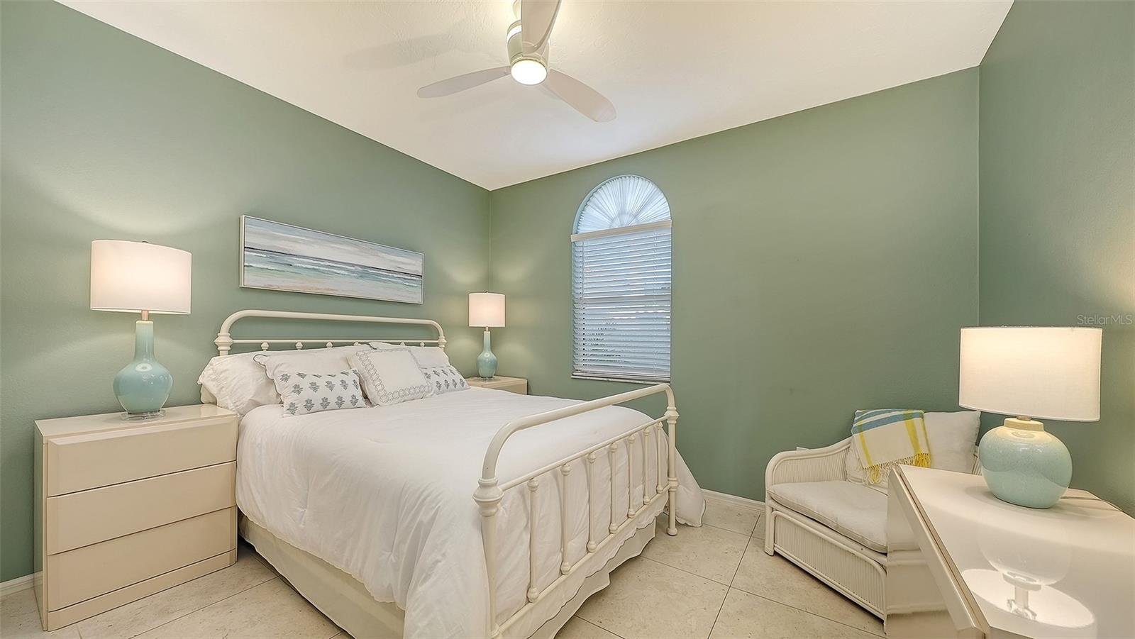 Image 37 of 87 For 3410 Chelmsford Court 3